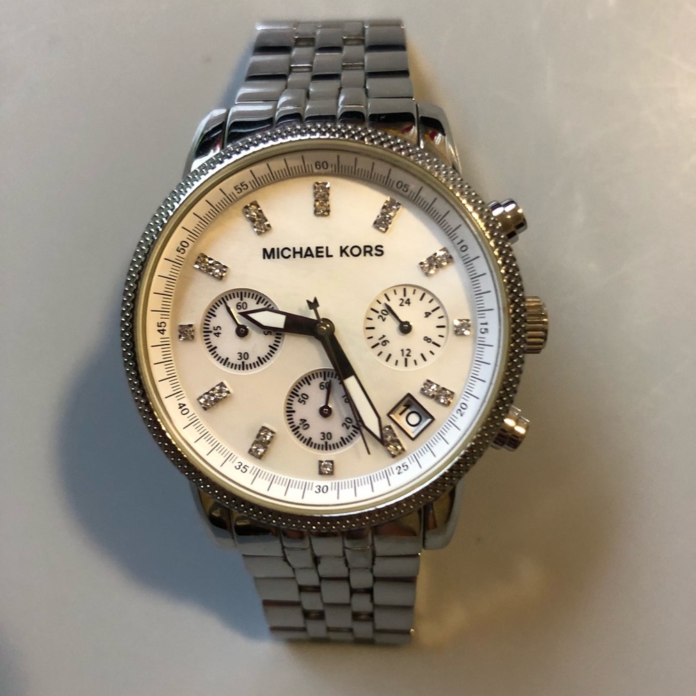 MK watch